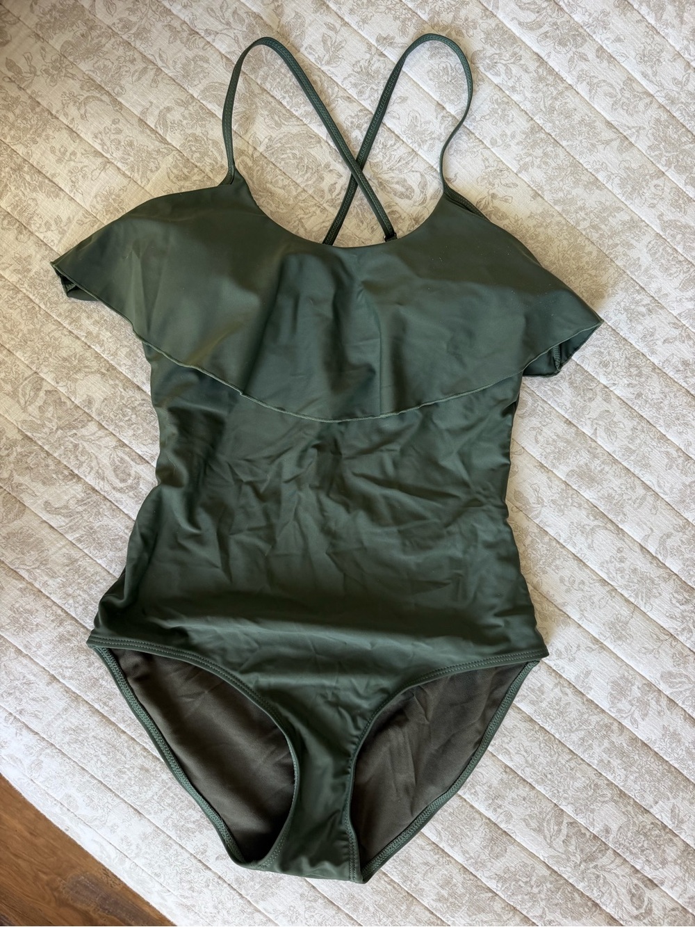 Women’s Olive Green One-Piece Swimsuit with Ruffle Detail sz medium